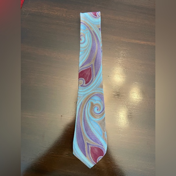 Colorful Swirl Pattern Tie - Picture 3 of 3